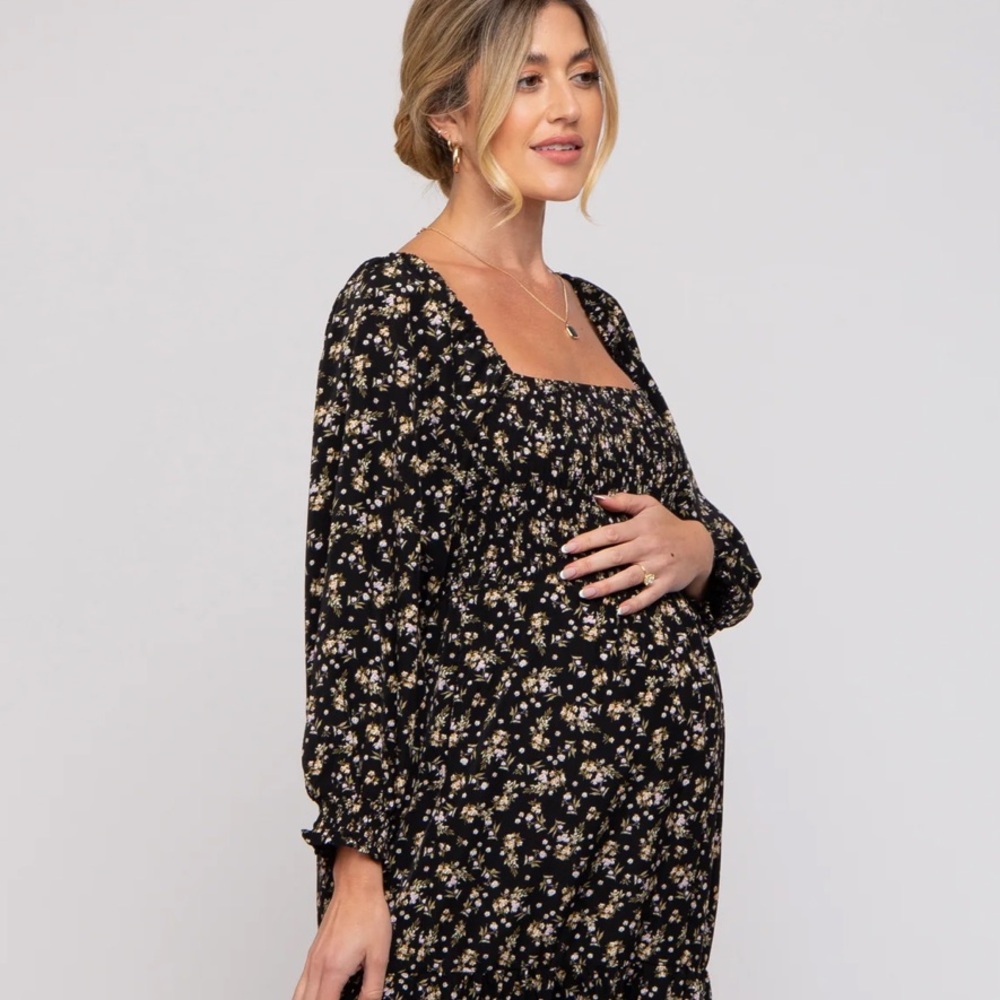 Floral Smocked Long Sleeve Maternity Dress Size: L - Picture 2 of 12